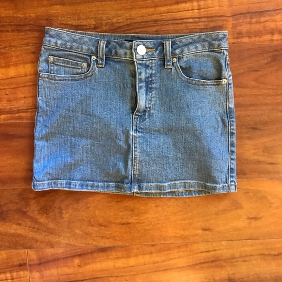 BDG Dresses & Skirts - BDG Urban Outfitters size 27 denim skirt